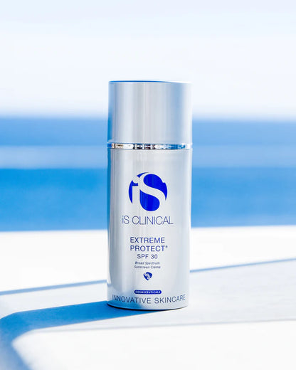 iS Clinical Extreme Protect SPF 30 (NON tinted)